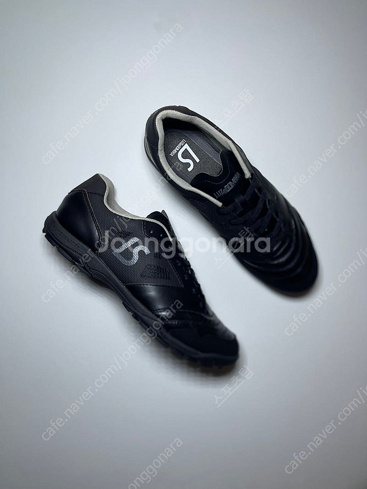 루스어솜브라터프화265팝니다--0