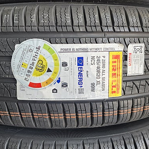 245/40R20 피렐리타이어 팝니다