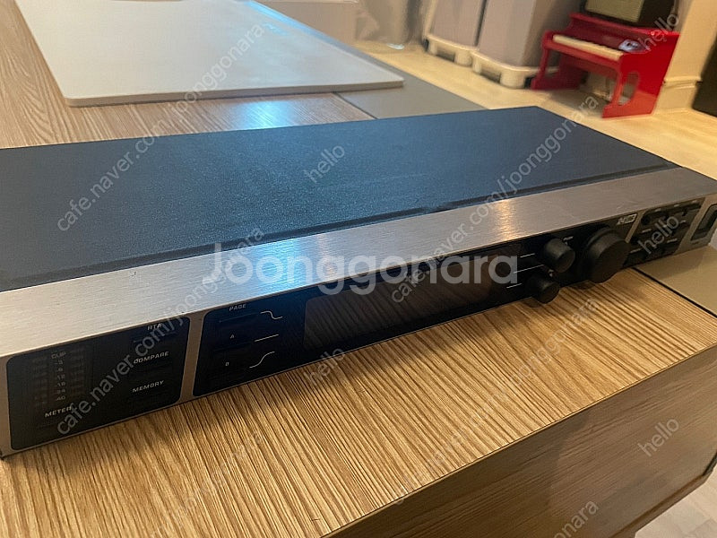 베링거 ULTRCURVE PRO DEQ2496 이퀄라이...--0