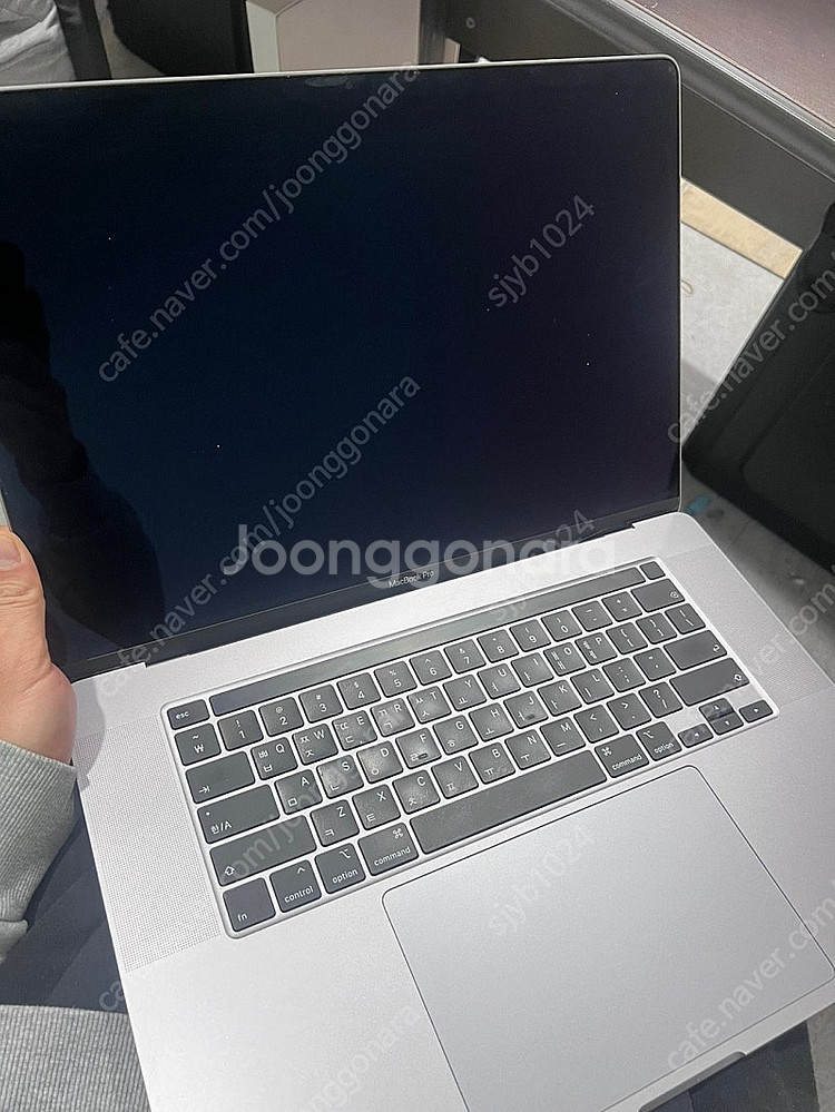 맥북프로16인치 I7 16램 512G A2141 201...--3