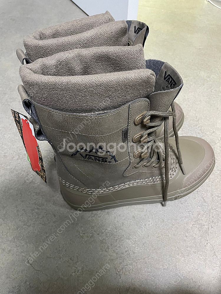 더블탭스x반스 MTE 스노우부츠 265 새제품--1