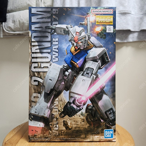 반다이 MG RX-78-2 Ver.O.Y.W 애니메이션 컬러(옥담)