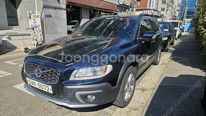 볼보xc70d4 차량 판매합니다--6