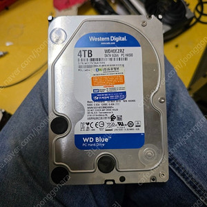 HDD 4테라 1개 2테라 1개 1테라 2개