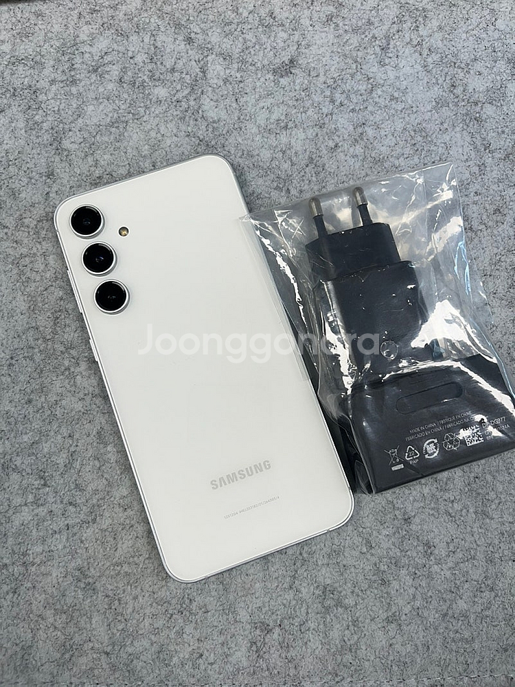 (새상품급) 갤럭시S23FE 크림 256G 24년3월개...--0