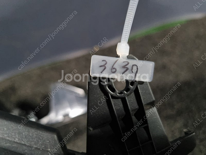 3637 르노 QM6 8.7인치 네비게이션 마감재 3만...--3