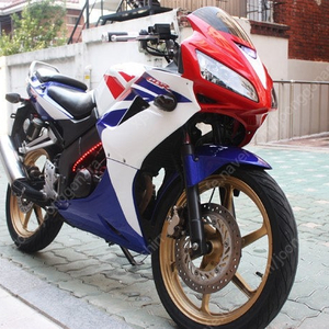 Cbr125 삽니다