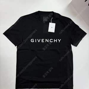 지방시 반팔 블랙 givenchy