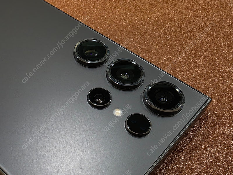 갤럭시 S24 울트라 1테라 티타늄 블랙 / 외관 전체 교체 완료--2