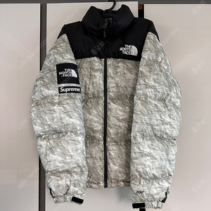 슈프림 x 노스페이스 페이퍼 프린트 눕시 패딩 자켓 S사이즈 , Supreme x The North Face Paper Print Nuptse Jacket S Size