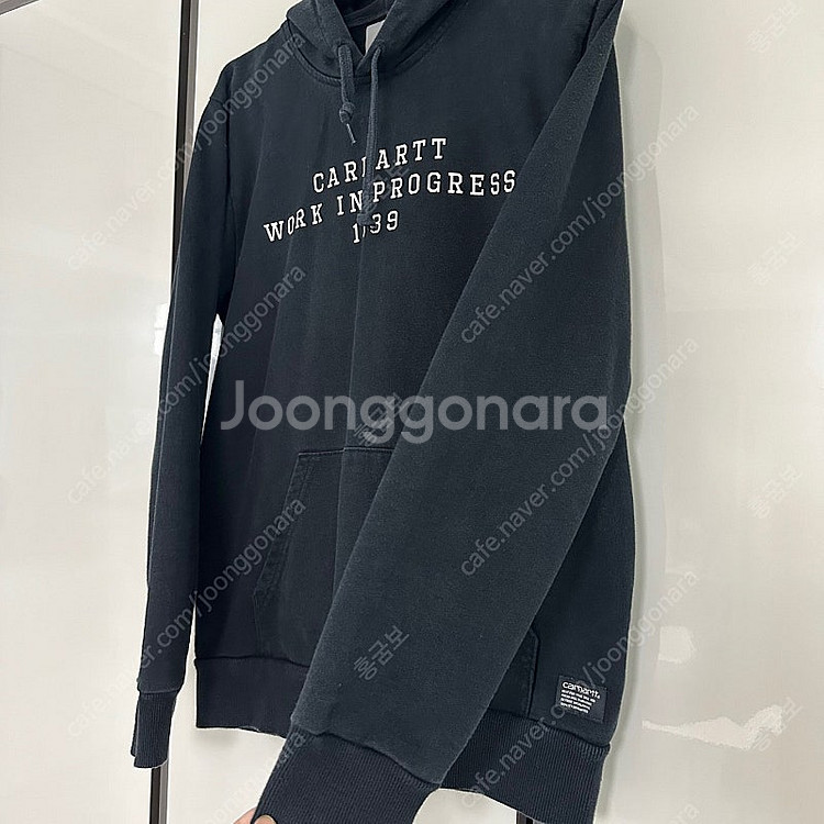 칼하트 워크인프로그레스 후드티 블랙 S사이즈 판매합니다...--2