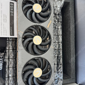 Zotac RTX 5090 AMP 삽니다. 5080+320만원