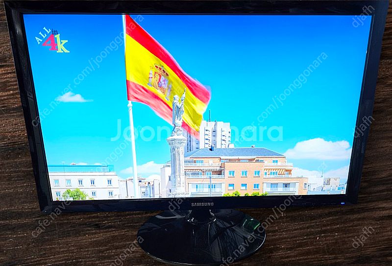 삼성 24인치 LED 모니터 S24D300HL 팝니다--0