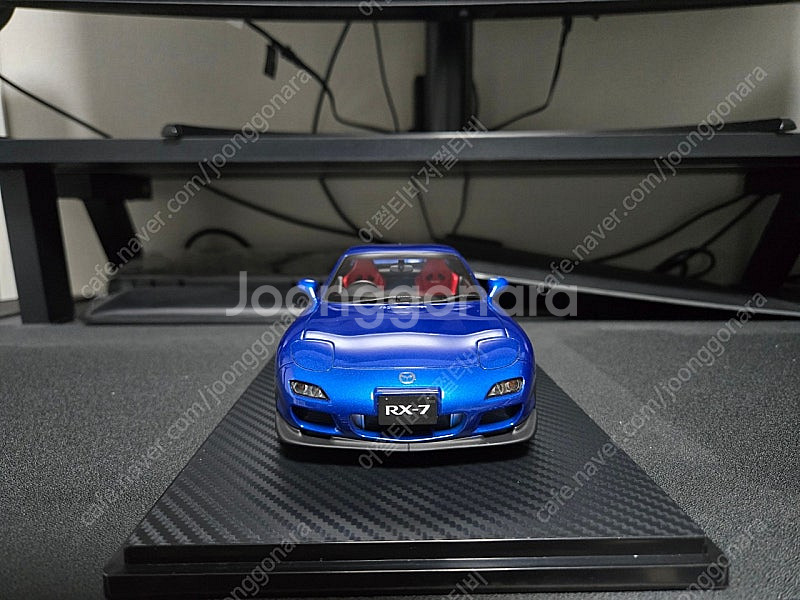 이그니션 모델 마쯔다 RX-7 1:18 다이캐스트--1