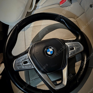 bmw g바디 풀옵션 id6 핸들