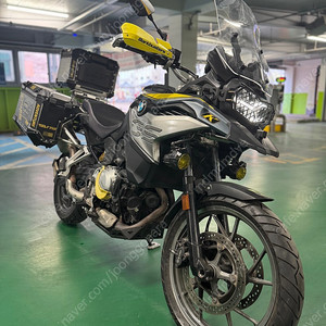 19년식 Bmw f750gs 판매합니다.