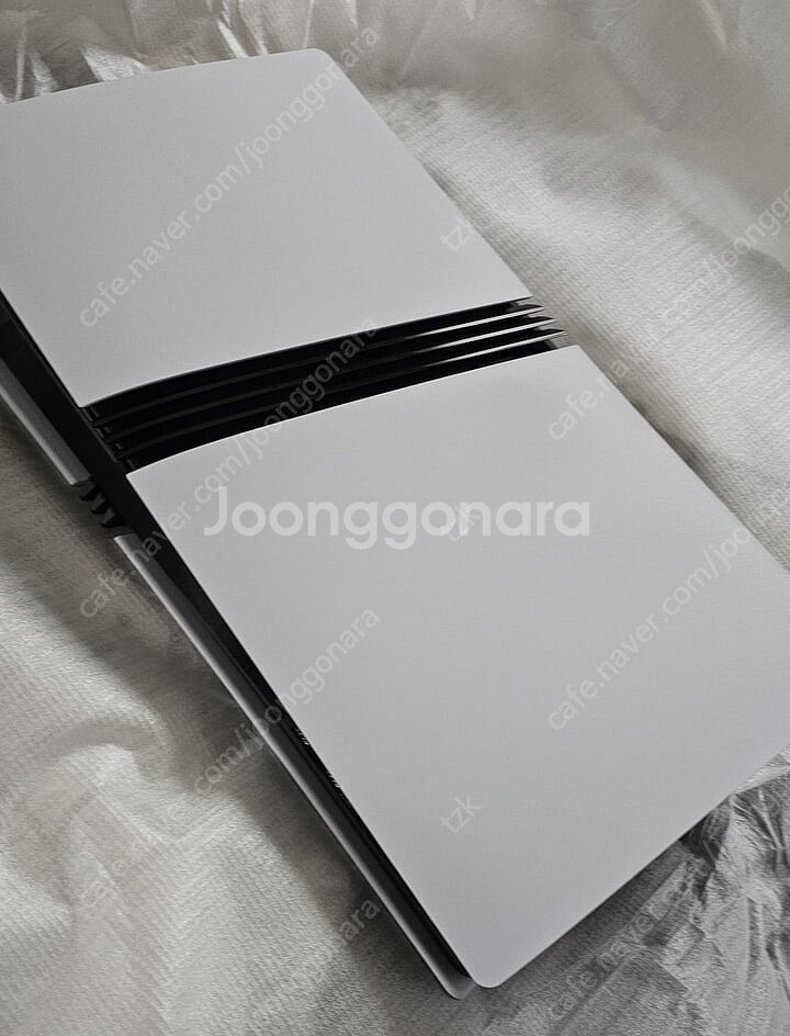 플레이스테이션5 프로 2테라 단순개봉 새제품 판매합니다--1