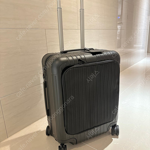 [새제품] 리모아 에센셜 슬리브 캐빈 플러스 / Rimowa Essential Sleeve Cabin Plus
