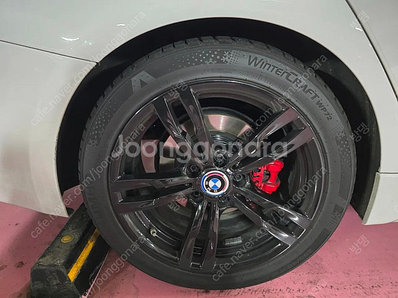 금호윈터크래프트. 225/45/18-앞2개. 255/40/18-뒤2개. 세트. 거의새상품 팝니다--9