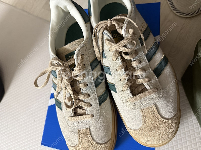 아디다스 가젤 볼드 베이지 그린 245--0