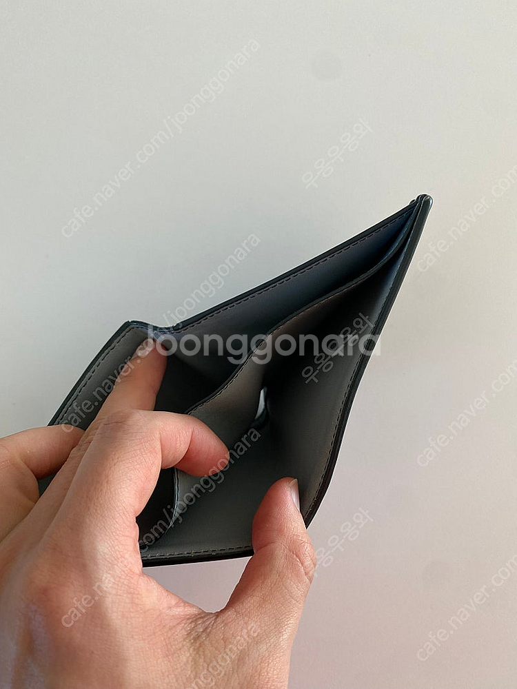 보테가베네타 반지갑 팝니다!--3