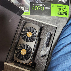 부산 조텍 rtx4070super 4070super 트윈 팝니다