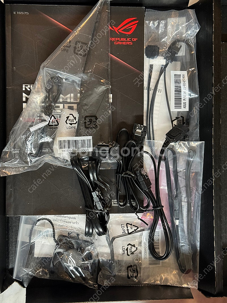 Z490 Asus rog maximus hero--1