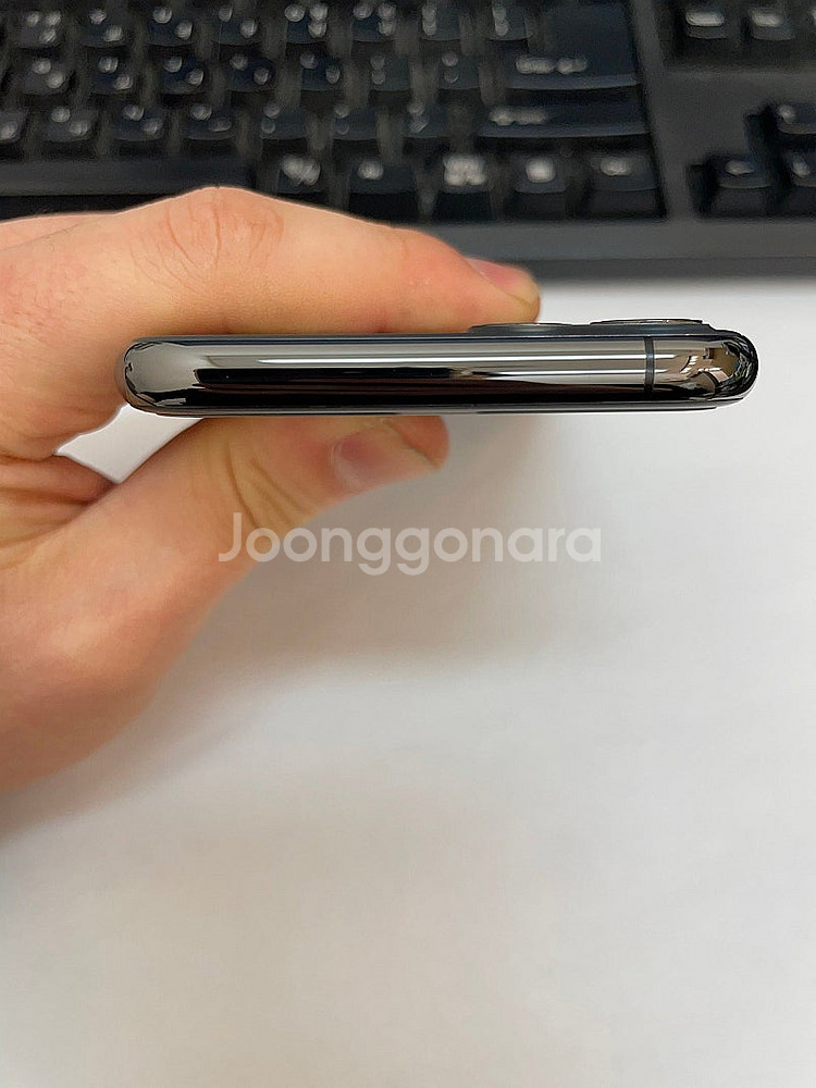 아이폰11프로 64GB 그레이 배터리90% 상태좋은 중...--3