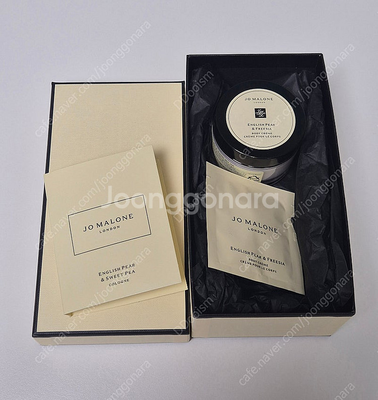 조말론 잉글리쉬 페어 앤 프리지아 바디크림 50ml+@ 팝니다.--0