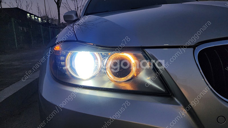 BMW E90 320i--3