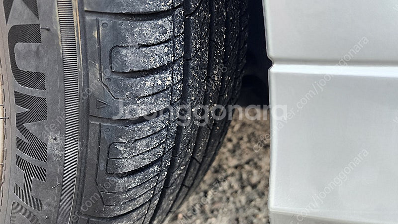 BMW E90 320i--7