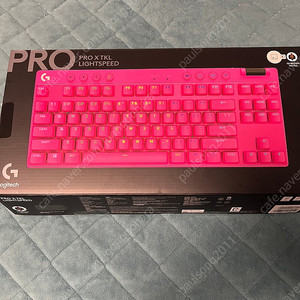 로지텍 pro x tkl lightspeed 핑크 팝니다