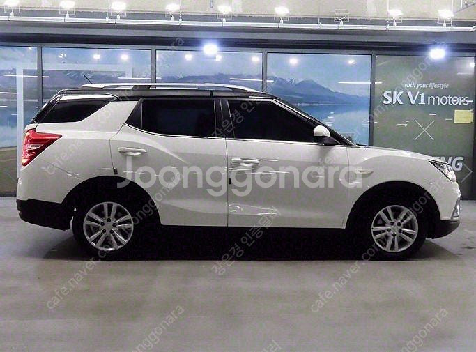 ★특가★ 570만원 2017년식 138,000Km KG모빌리티(쌍용) 티볼리 에어 디젤 2WD AX--2