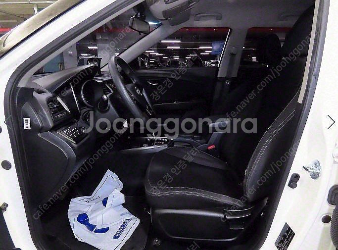 ★특가★ 570만원 2017년식 138,000Km KG모빌리티(쌍용) 티볼리 에어 디젤 2WD AX--5