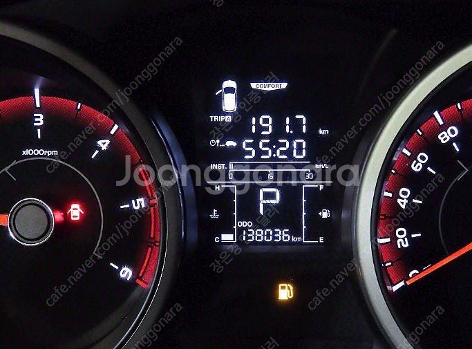 ★특가★ 570만원 2017년식 138,000Km KG모빌리티(쌍용) 티볼리 에어 디젤 2WD AX--8