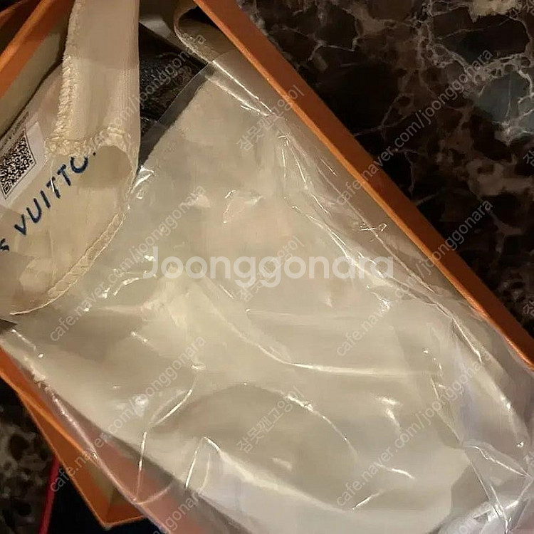 중고 루이비통 페이보릿 백 박스포함--3