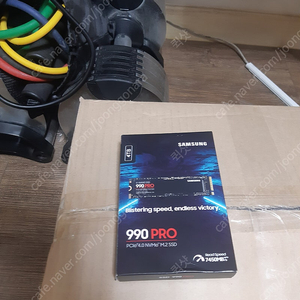 삼성 990 pro 4tb nvme ssd 사용품 택포가격