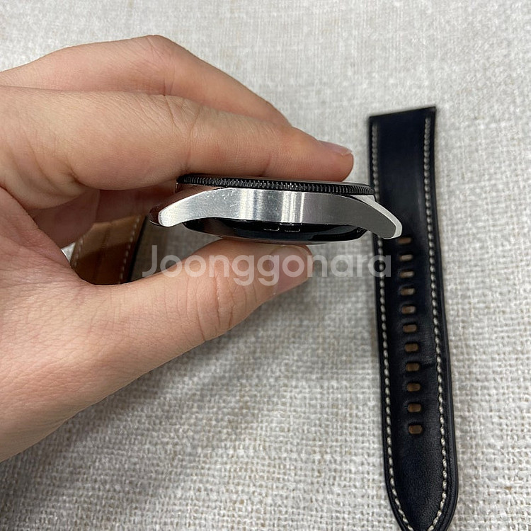 56518 A급. 갤럭시워치3 45MM 팝니다 4만원--0