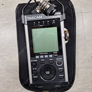 녹음기_TASCAM_DR-44WL 판매합니다.