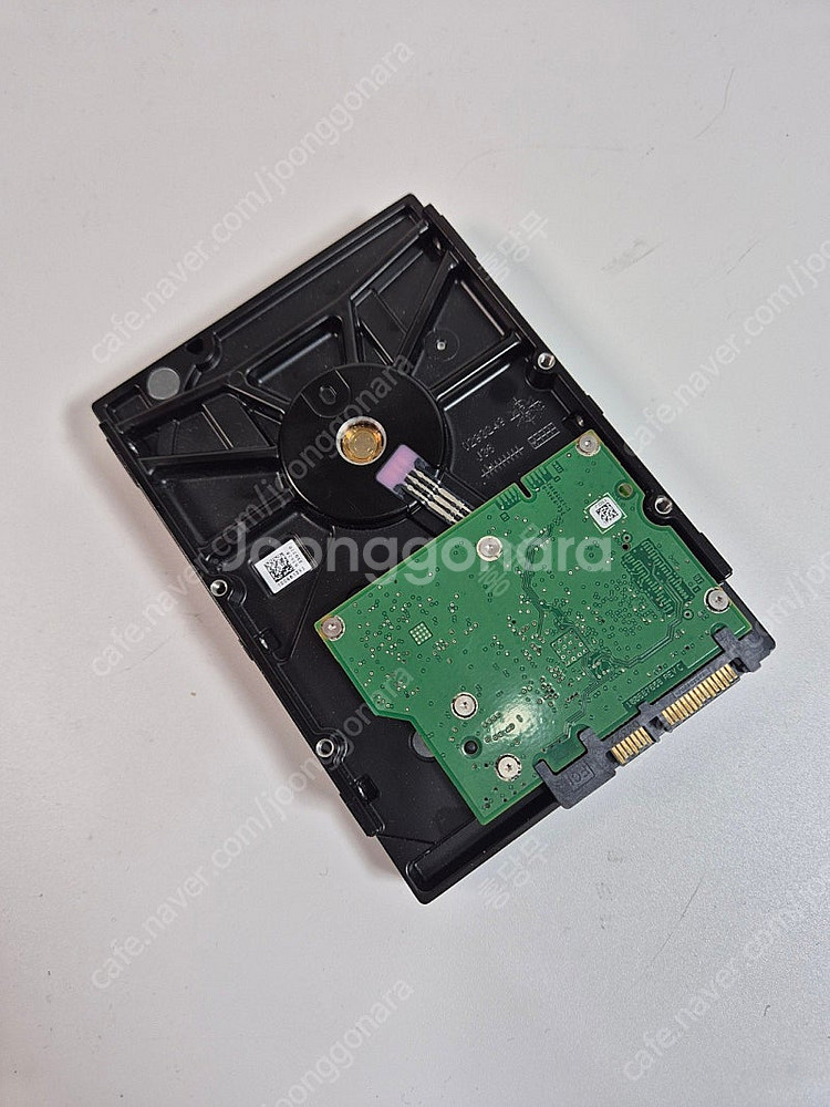 씨게이트 NAS HDD ST2000VN000--0