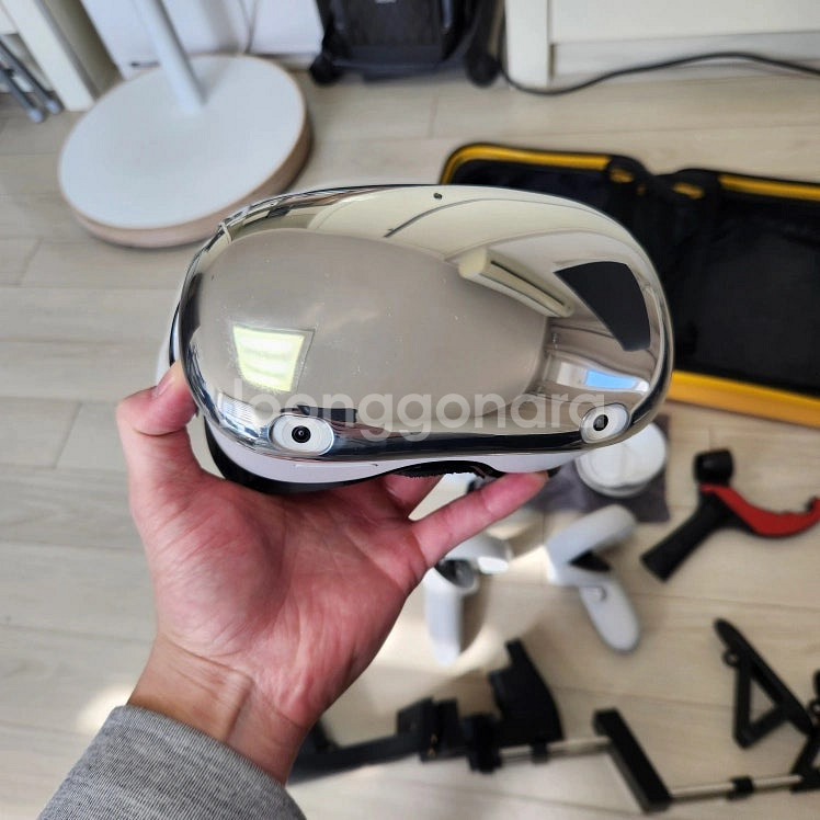 vr오큘러스 퀘스트2 128gb(악세사리 많음)--3
