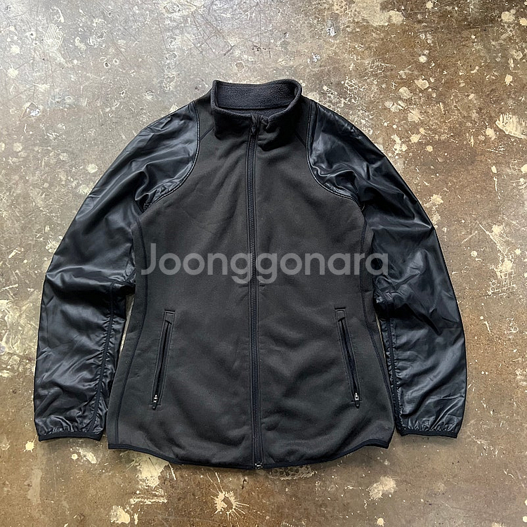 L) 나이키 써마핏 방풍 플리스 자켓 데상트 디스커버리 뉴발란스--0