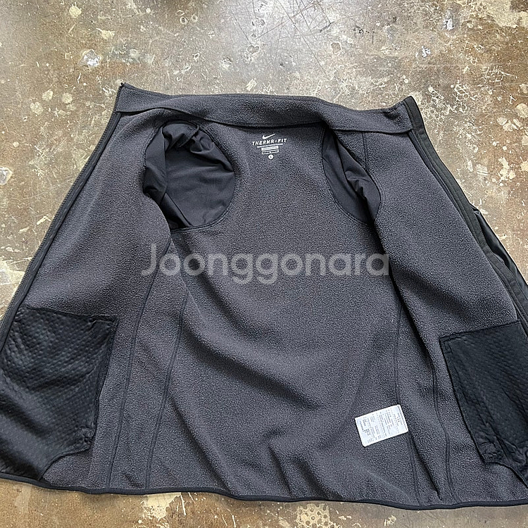 L) 나이키 써마핏 방풍 플리스 자켓 데상트 디스커버리 뉴발란스--4