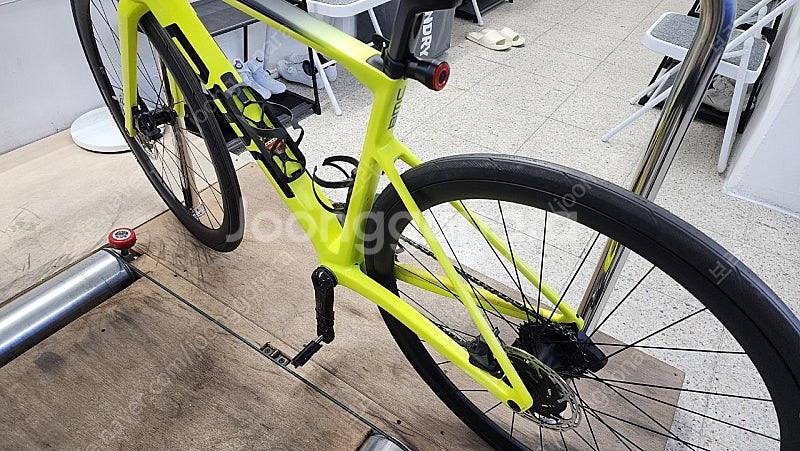 BMC 팀머신 SLR01 FOUR 스램포스 전동--4