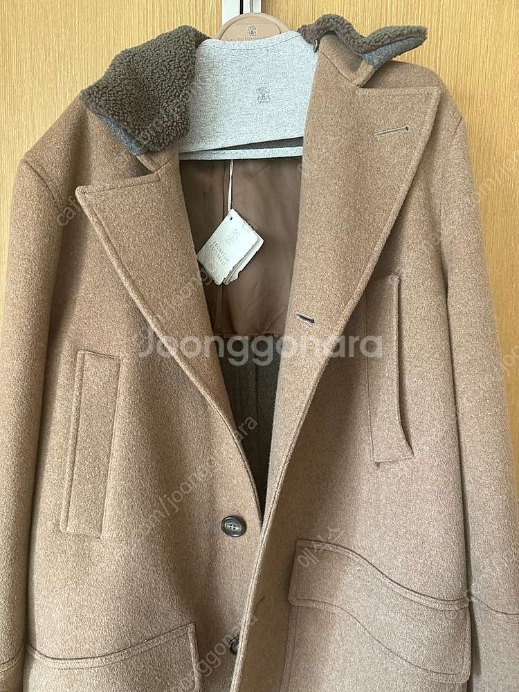 브루넬로 쿠치넬리 캐시미어 코트 탈부착 칼라 미사용 새...--0