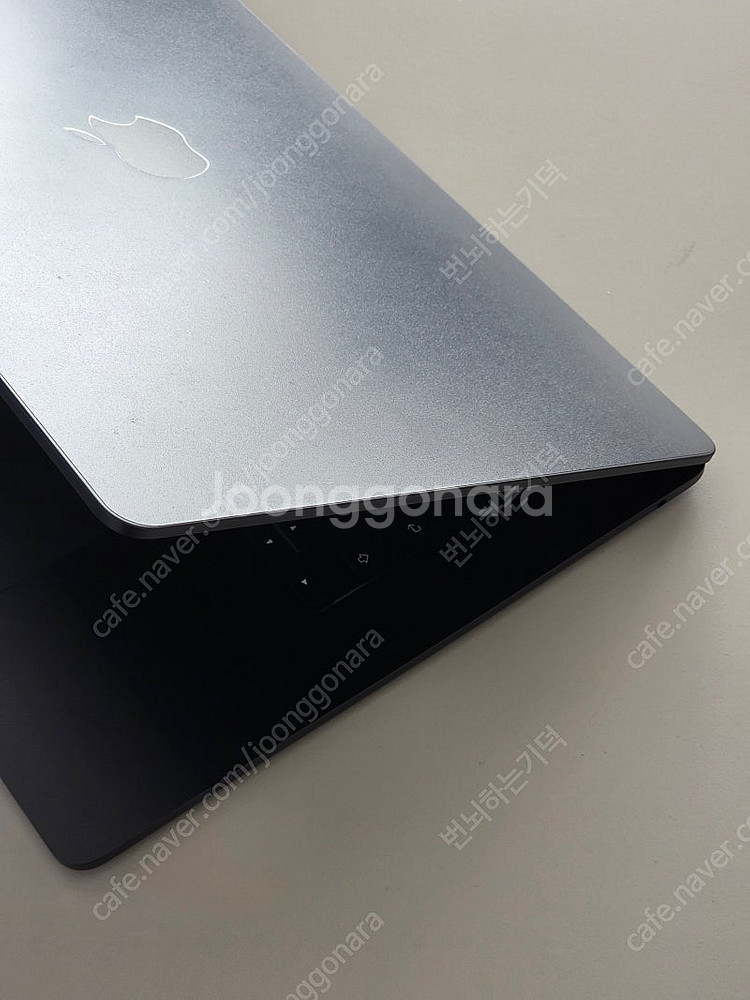 대구 대구맥북에어 15인치 M2 24GB 메모리 2TB...--2