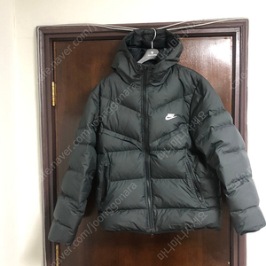 나이키 스톰핏 패딩 XL 105