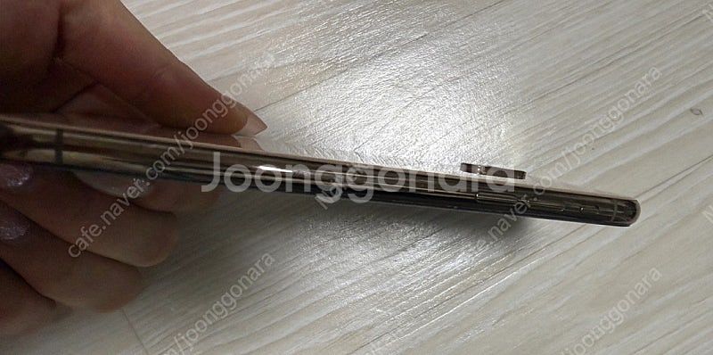 아이폰X 골드 256GB 해외판 무음버전--3