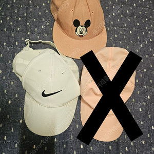 나이키 캡 모자와 아디다스 캡 모자, 빽다방 짱구 시리얼세트 1만원에 판매
