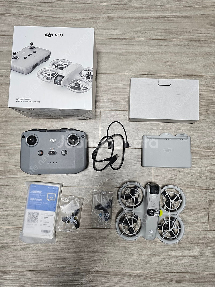 DJI NEO 플라이모어세트 팝니다--0